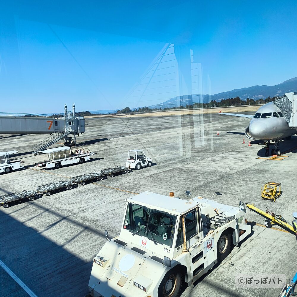 成田空港で鹿児島行きの飛行機を待つ出発前の様子